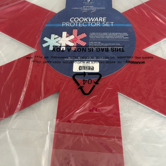 Core 3-Pc. Cookware Protectors Set Felt Protector Christmas - Picture 5 of 5